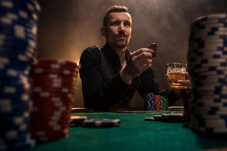 Studio siaran kasino langsung dengan dealer profesional dan meja baccarat multi-kamera